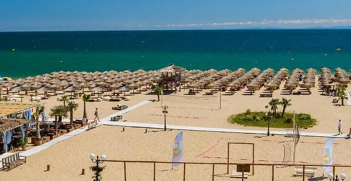 In Riviera Complex *