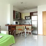 Apartment In Riviera Complex Sveti Vlas