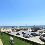 Apartment In Riviera Complex