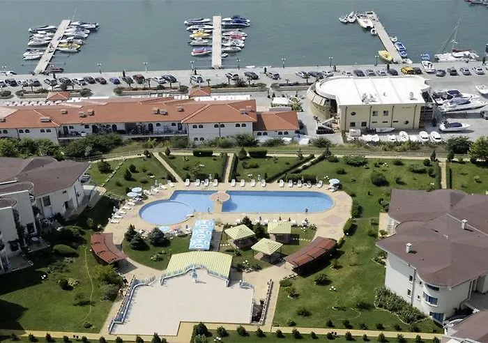 In Riviera Complex Apartmán